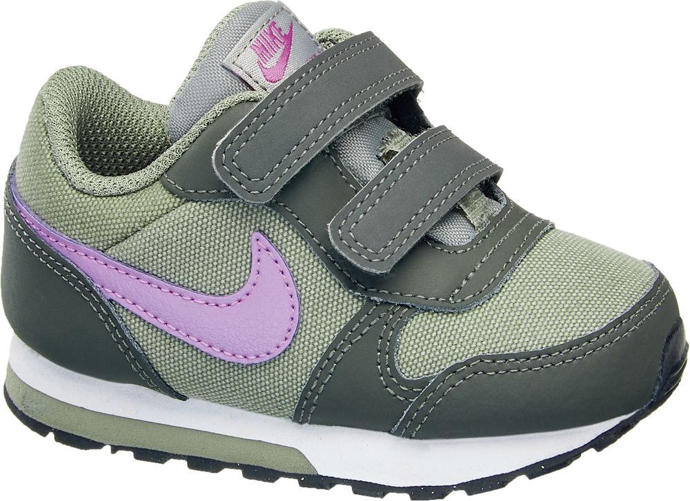 Deichmann - NIKE Šedé dětské tenisky na suchý zip Nike MD Runner 2 21 šedá - obrázek 1