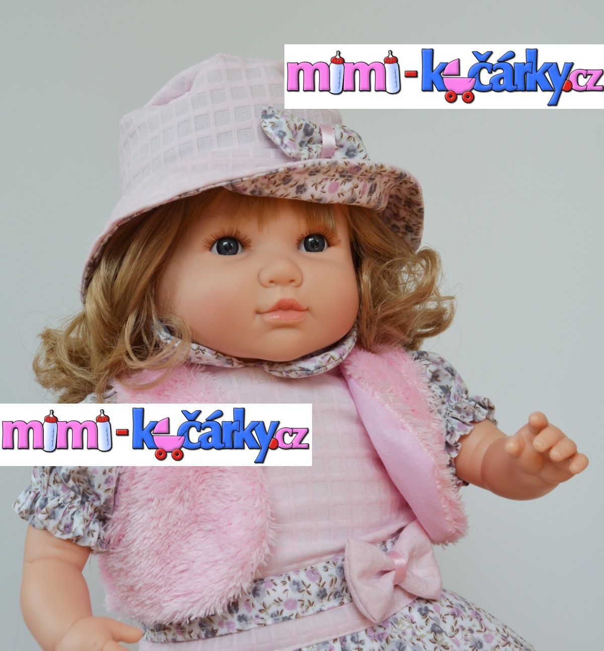 Panenka mluvící Berbesa Sandra s kloboučkem 42cm - obrázek 2
