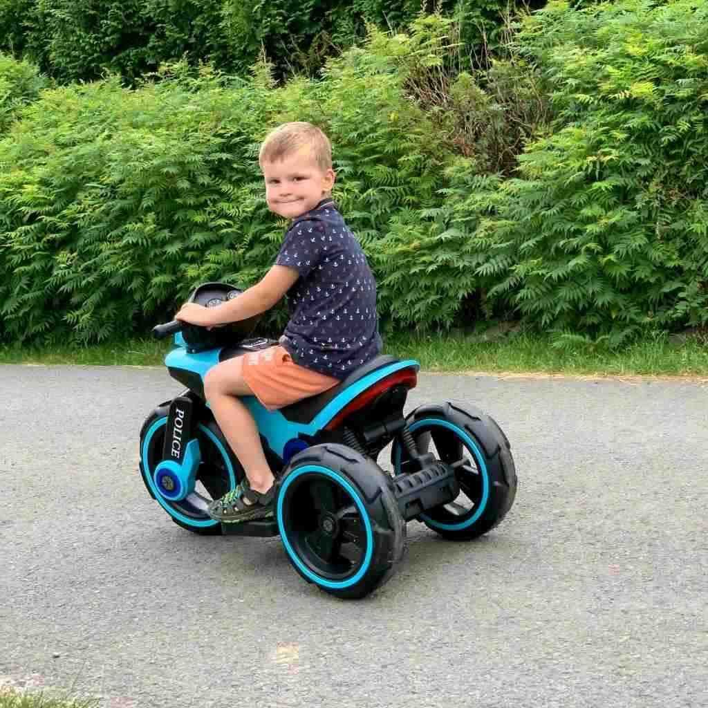 Dětská elektrická motorka Baby Mix POLICE Varianta: fialová - obrázek 71