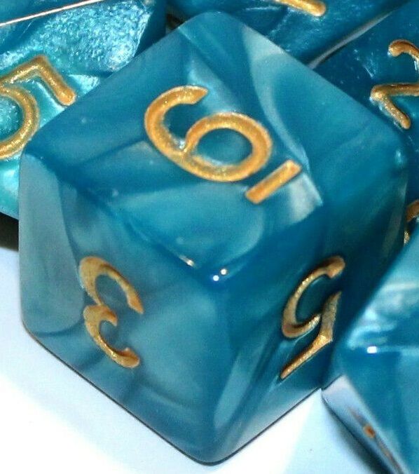 TLAMA games Hrací kostka šestistěnná perleťová Varianta: Zelenozlatá d6 - obrázek 1