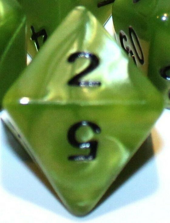 TLAMA games Hrací kostka osmistěnná perleťová Varianta: Černá d8 - obrázek 8