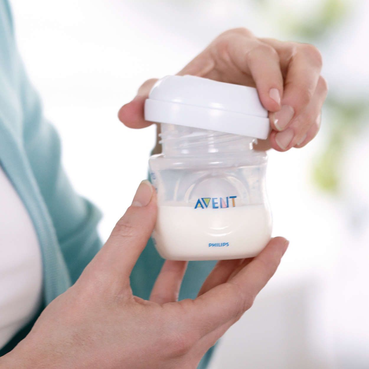 AVENT Odsávačka mateřského mléka Natural elektronická – sada pro kojení - obrázek 2