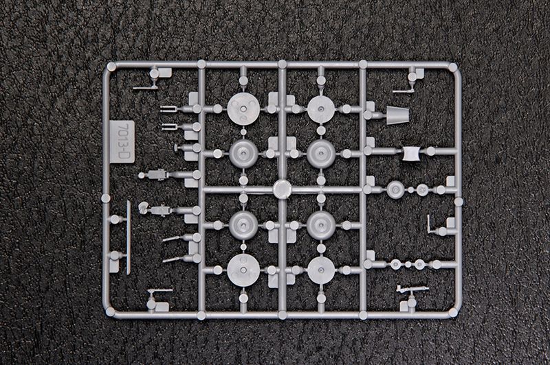ZVEZDA Model Kit letadlo 7013 - Ilyushin IL-62M (1:144) - obrázek 5