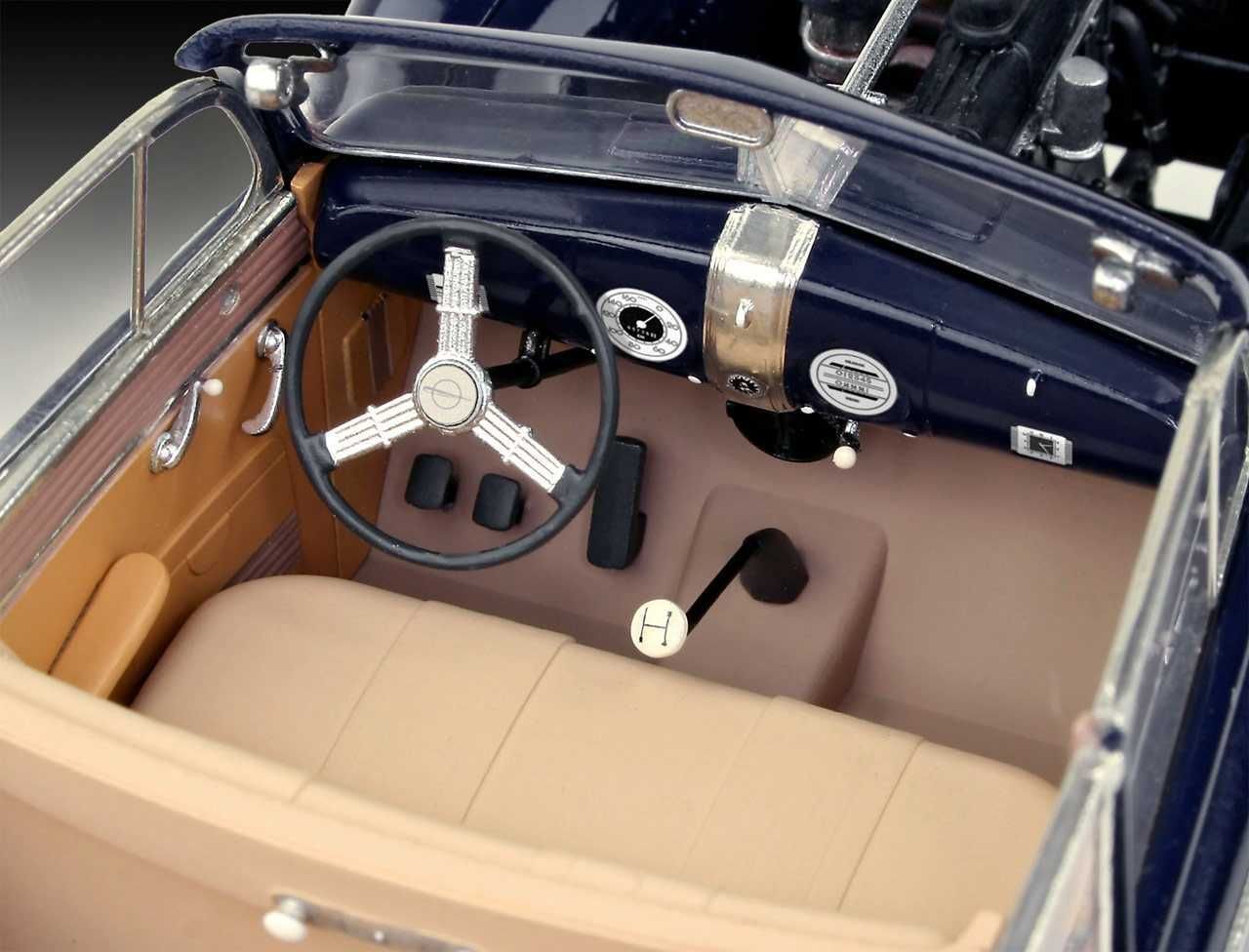 REVELL Plastic ModelKit auto 07042 - Luxury Class Car Admiral Saloon (1:24) - obrázek 5