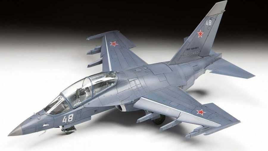 ZVEZDA Model Kit letadlo 4821 - YAK-130 Russian trainer/fighter (1:48) - obrázek 7