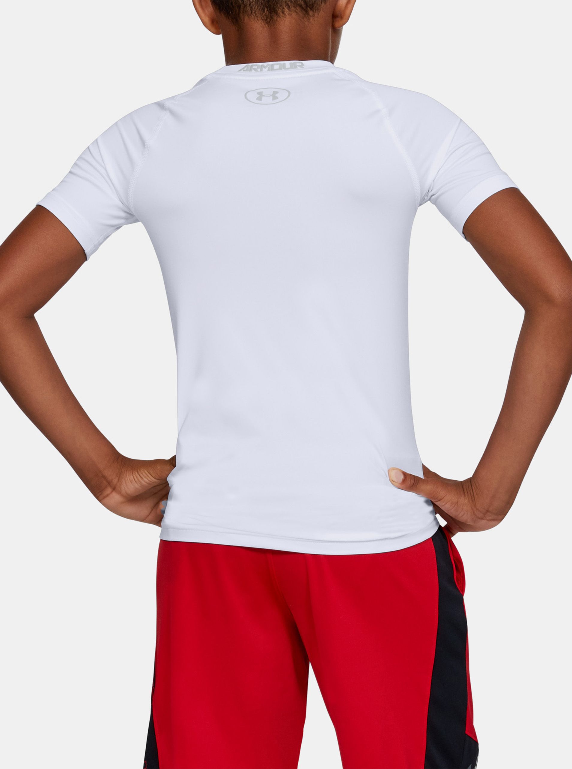 Bílé klučičí tričko HeatGear Under Armour - 140-152 - obrázek 2