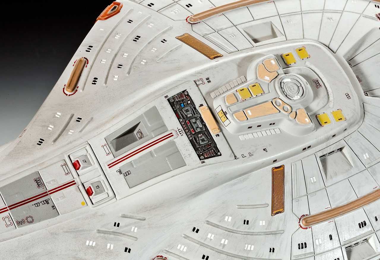 REVELL Plastic ModelKit Star Trek 04992 - U.S.S. Voyager (1:670) - obrázek 6