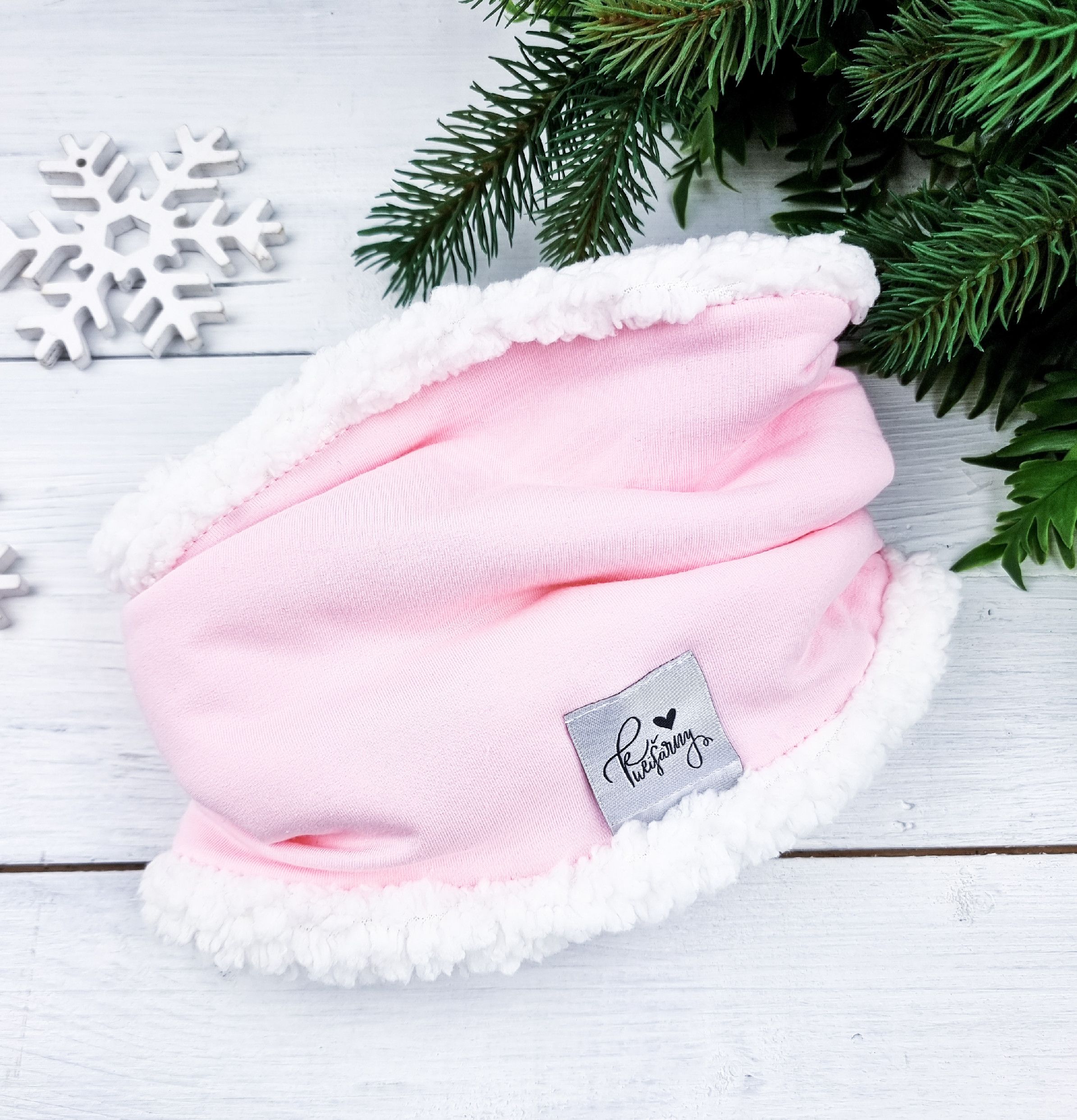 Kulišárny (handmade) Nákrčník s beránkem ,,Baby Pink ,, White 86-92 sklad š VELIKOST: 86-92 - obrázek 1