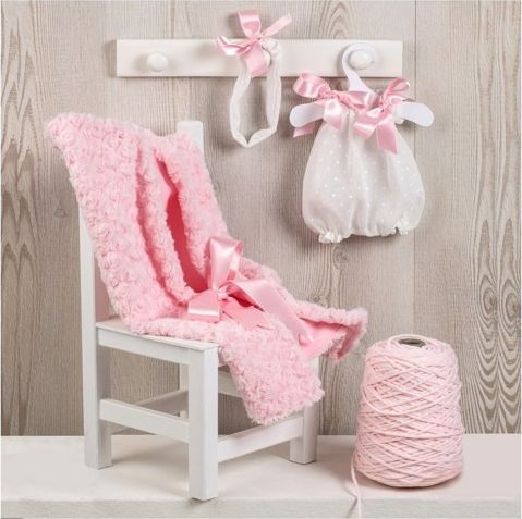 Obleček na miminko-holčičku Maríu - tenké bílé bodíčko a teplá růžová zavinovačka - obrázek 1