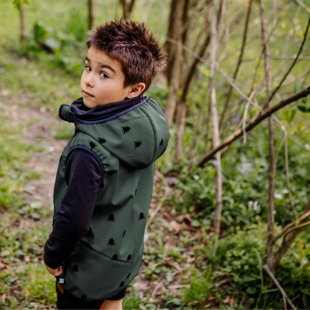 Šijeme srdcem Khaki softshell vesta les Velikost: 110 - 116 - obrázek 2