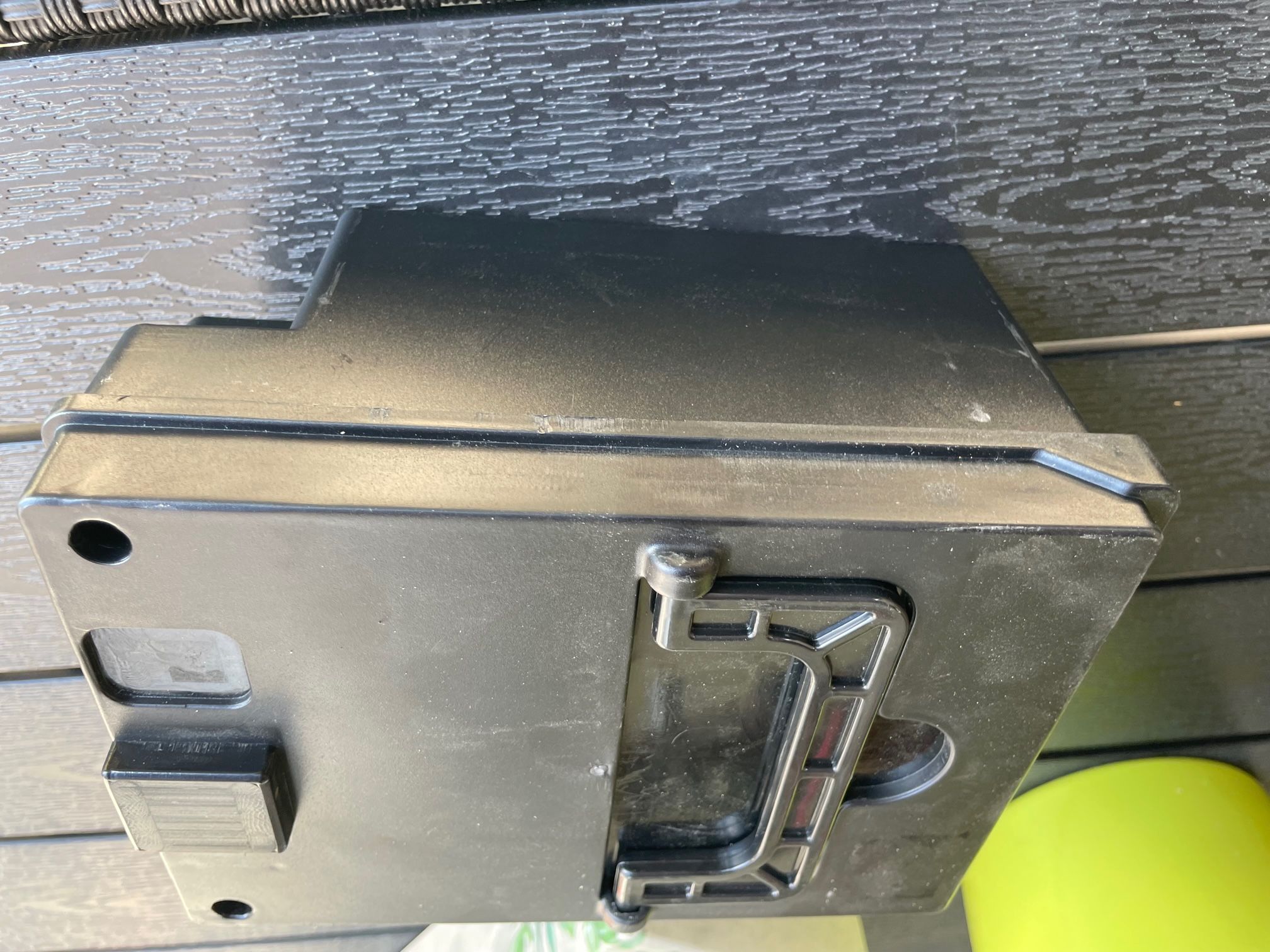 Náhradní box na baterii pro elektrickou Buginu Monster XXL - obrázek 2