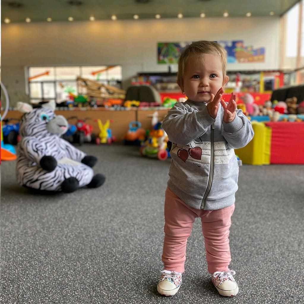 KOALA Kojenecké tepláčky a mikinka Koala Cherry Bavlna/Elastan 80 (9-12m) - obrázek 4