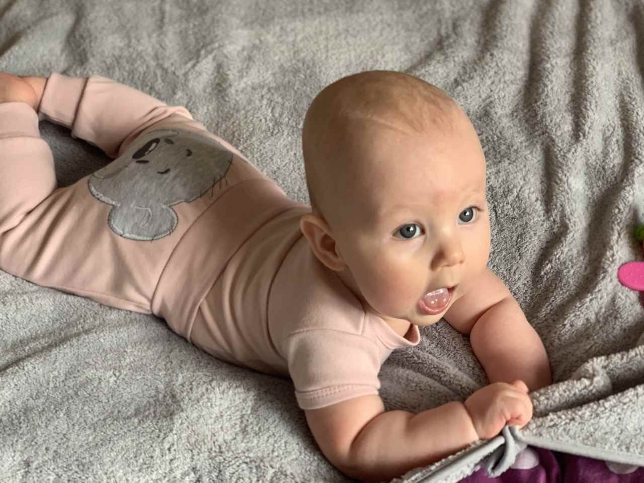 NEW BABY Kojenecké bavlněné tepláčky BrumBrum old pink 100% bavlna 80 (9-12m) - obrázek 4