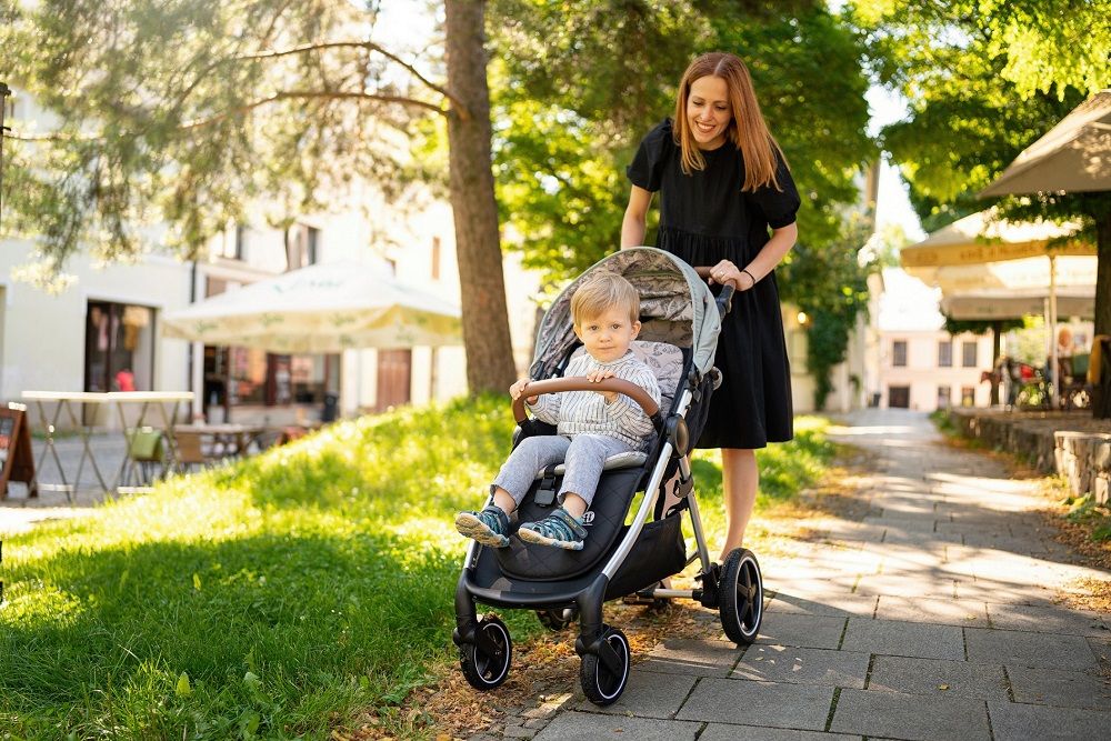 PETITE&MARS Sport Royal Iron Green Complete 2022 - obrázek 22
