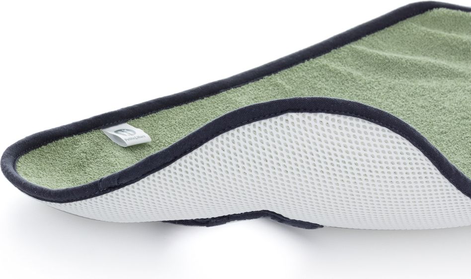 PETITE&MARS Vložka do autosedačky 3D Aero Pistachio 9-18 kg (320812) - obrázek 3