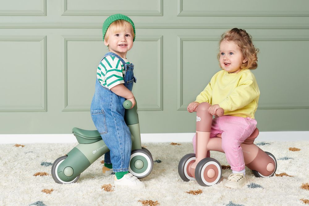 KINDERKRAFT Odrážedlo Minibi Candy Pink - obrázek 8