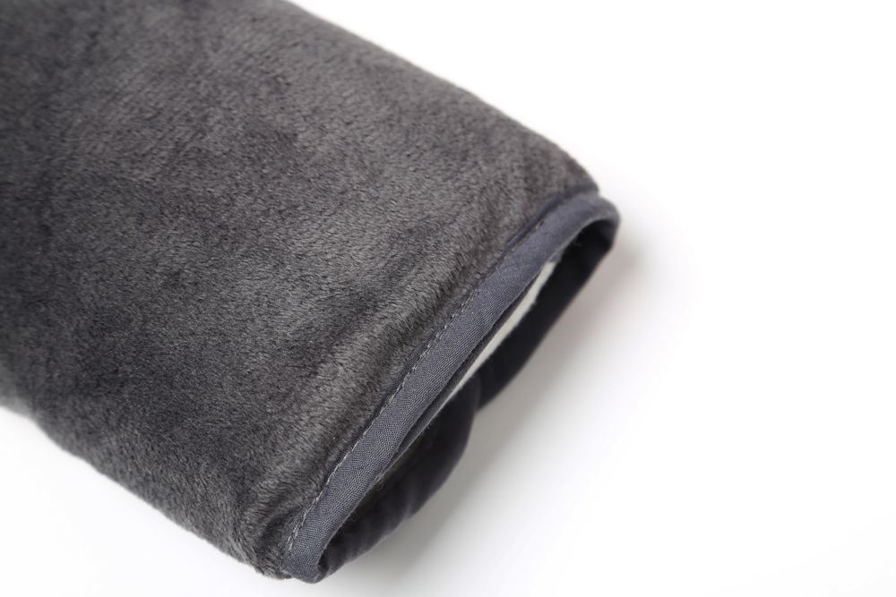 PETITE&MARS Chránič na bezpečnostní pás do auta Pad (842902) - obrázek 2