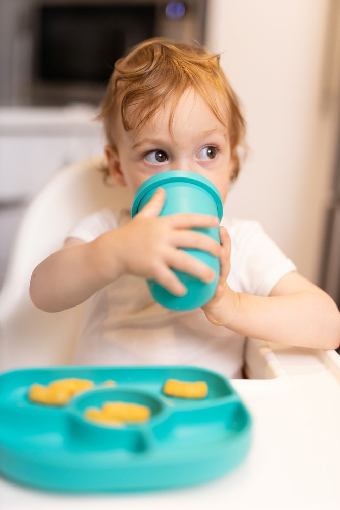 BBLÜV Küp Sippy Cup Silikonový hrneček Aqua - obrázek 7