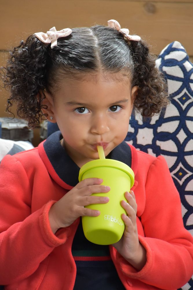 BBLÜV Küp Sippy Cup Silikonový hrneček Lime - obrázek 5