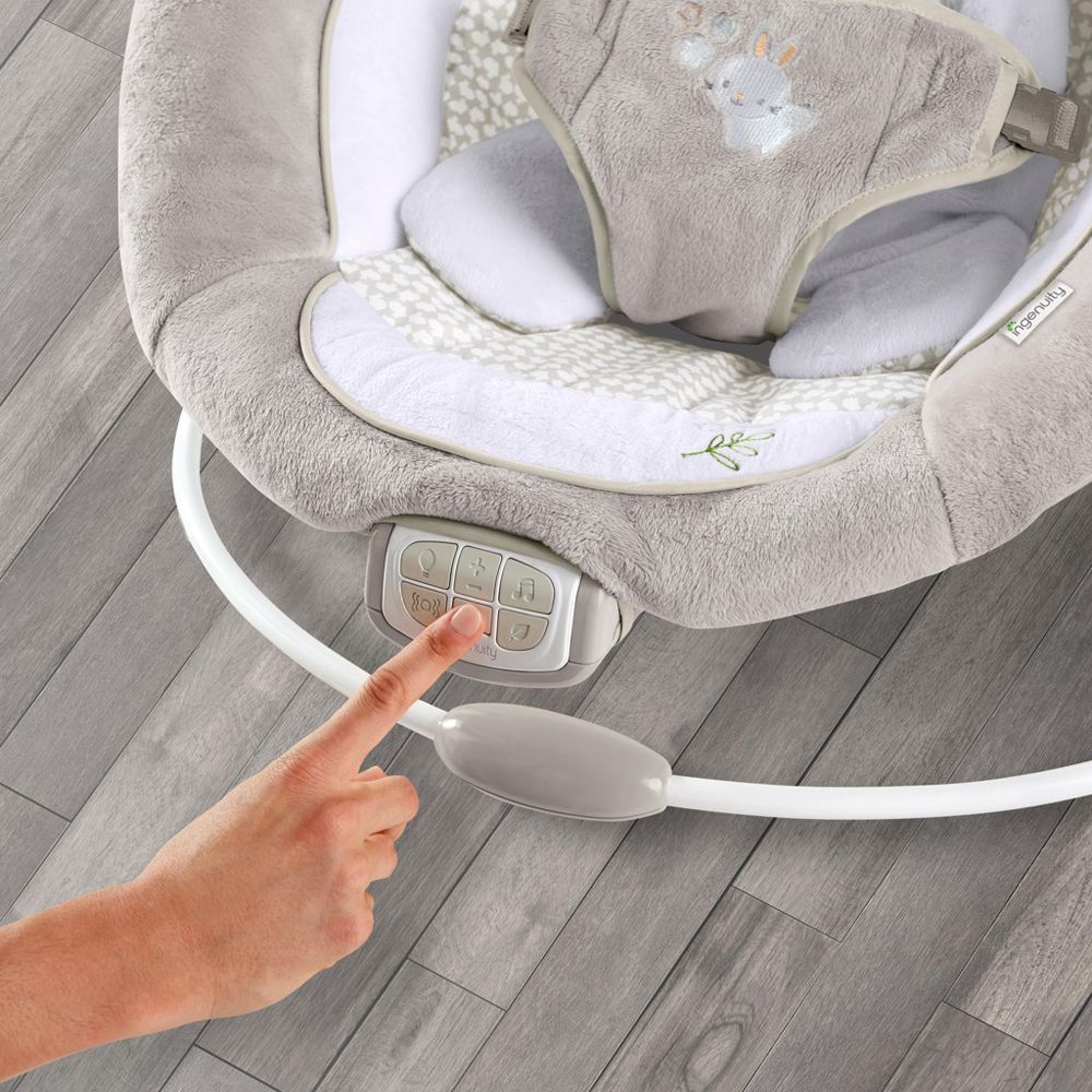 INGENUITY Lehátko vibrující s melodií a světlem Twinkle Tails™ 0m+, do 9 kg - obrázek 2