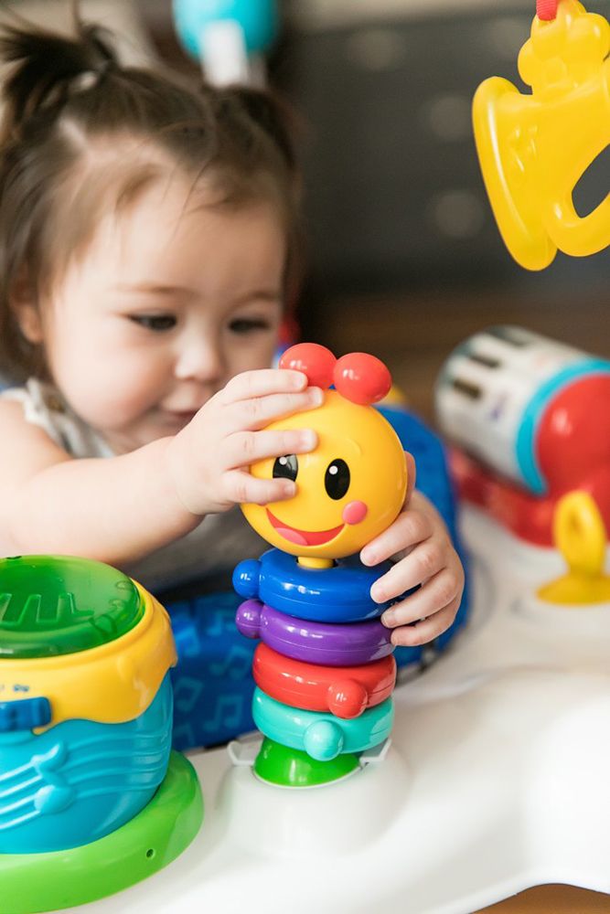 BABY EINSTEIN Skákadlo/aktivní centrum 2v1 Neighborhood Symphony 6m+ do 11kg - obrázek 4