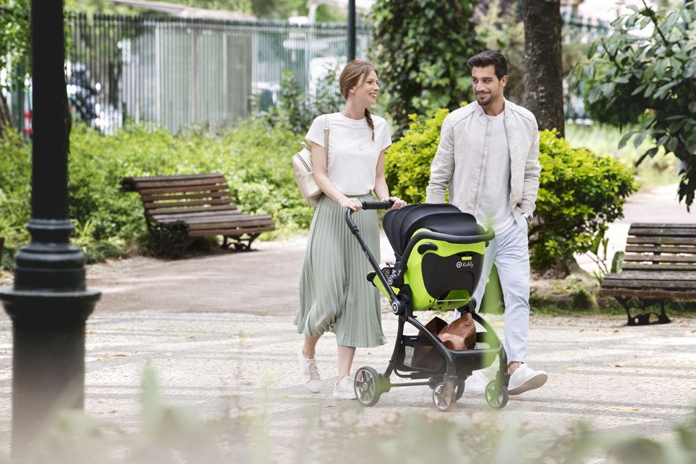 KIDDY Evoluna i-size 2 + Isofix základna 2022 Chili Red - obrázek 11