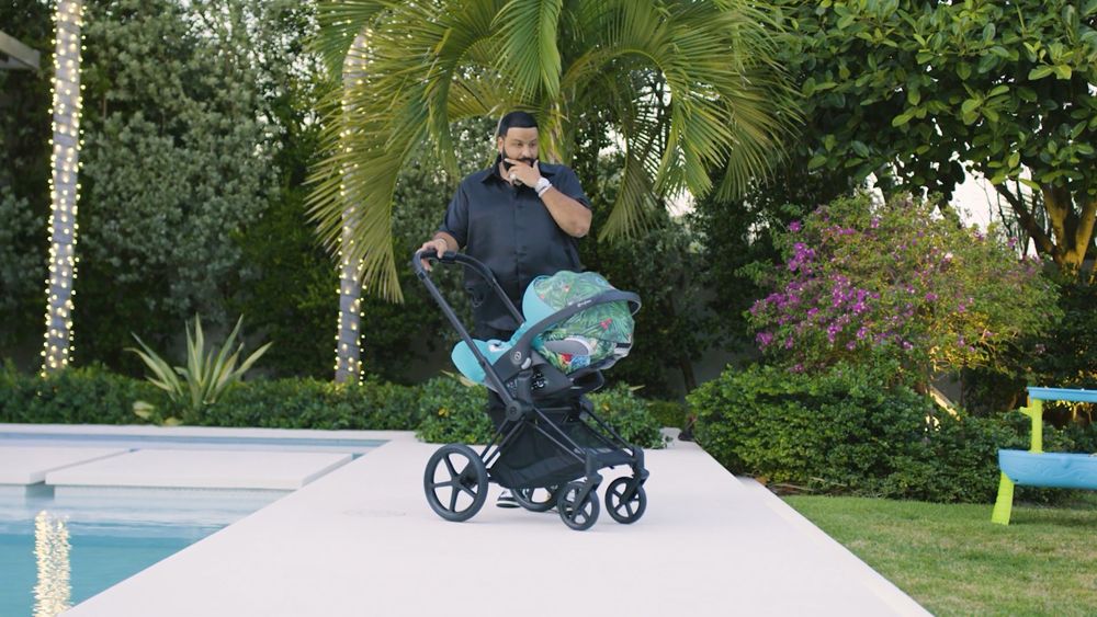 CYBEX Kočárek kompletní Priam 4.0 podvozek Chrome Brown + seat pack + lux carry cot We The Best Blue - obrázek 21