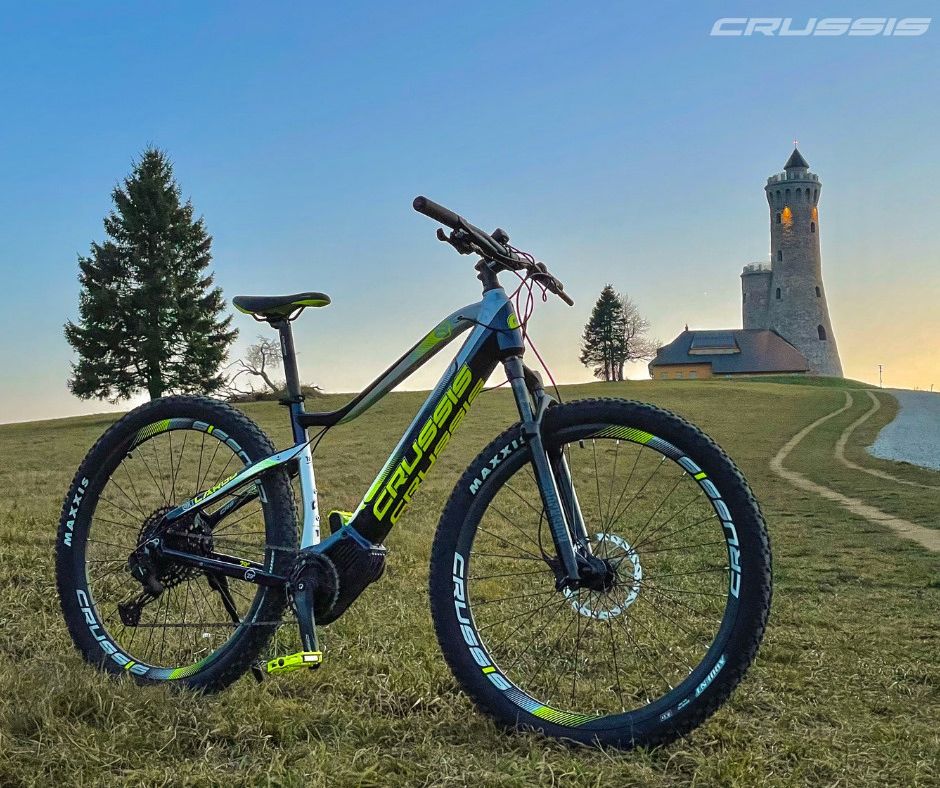 Crussis OLI Largo 8.7-M - model 2022 18" - obrázek 2