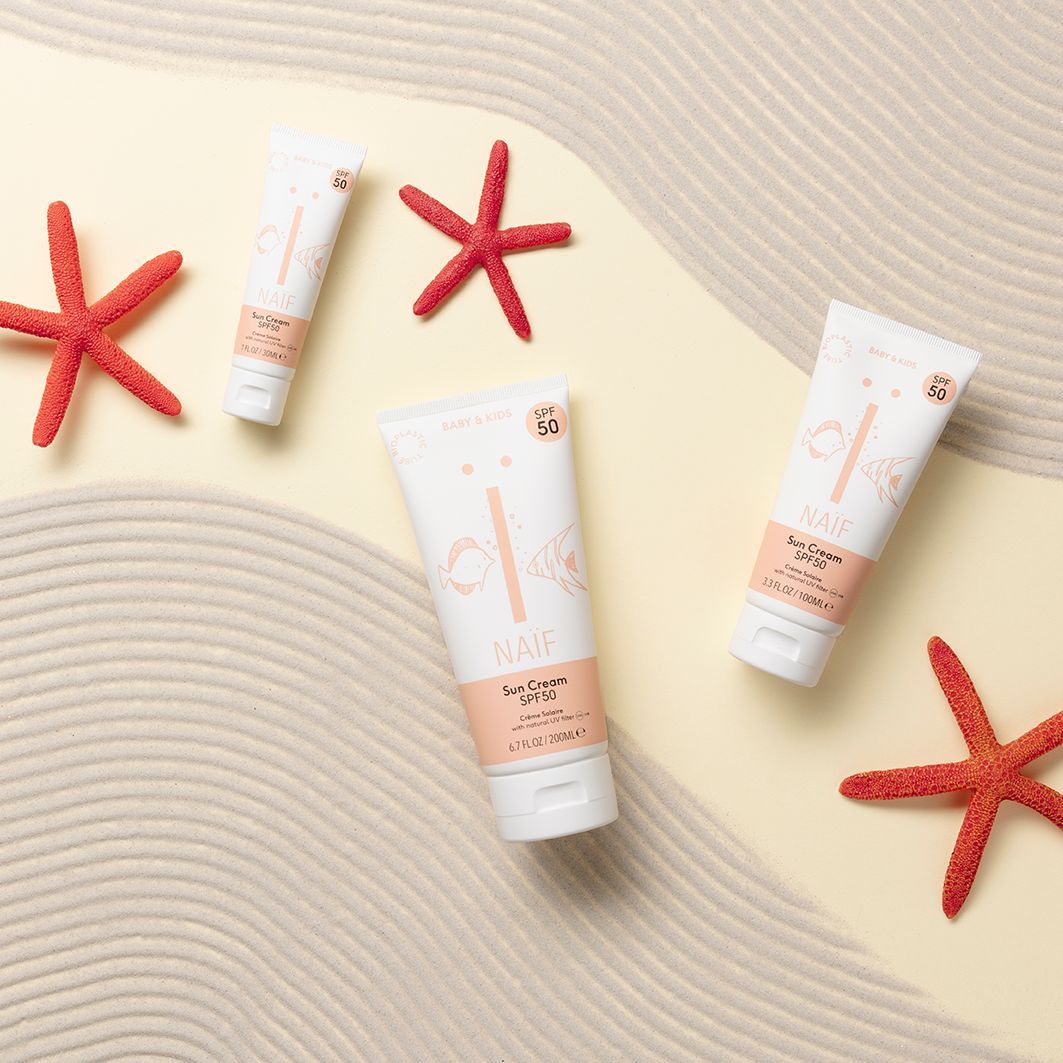 NAIF Ochranný krém na opalování pro děti a miminka SPF50 200 ml - obrázek 5
