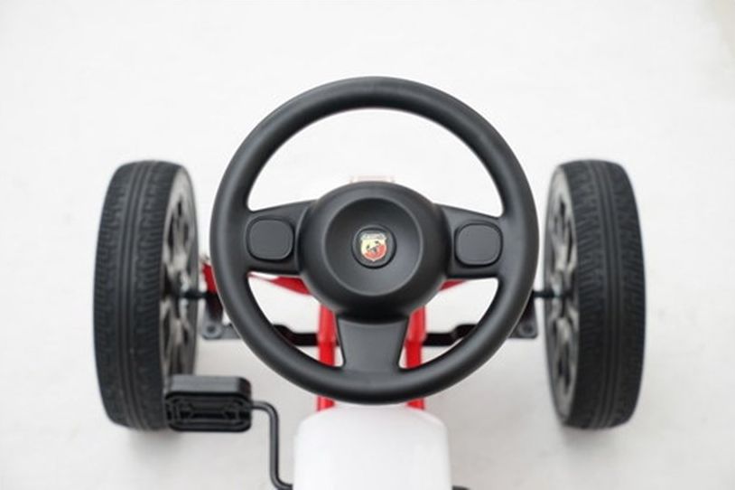 ABARTH white šlapací motokára - obrázek 6