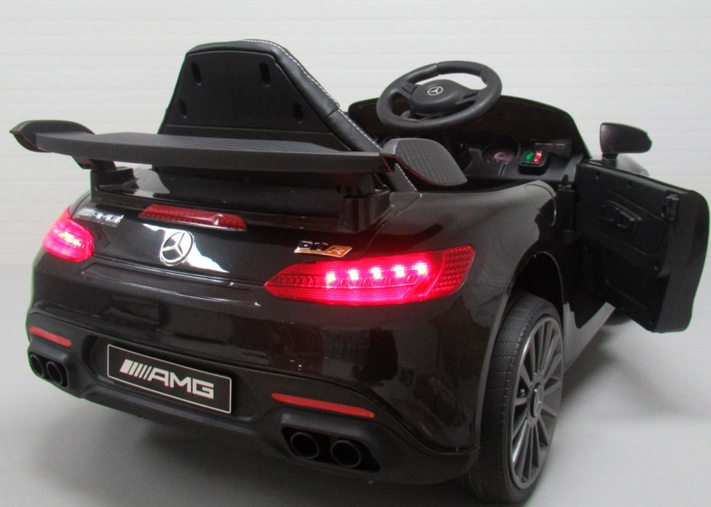 Elektrické autíčko Mercedes AMG GT R - bilé - obrázek 3