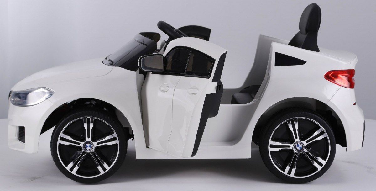 Elektrické autíčko BMW 6 GT - bílé - obrázek 11