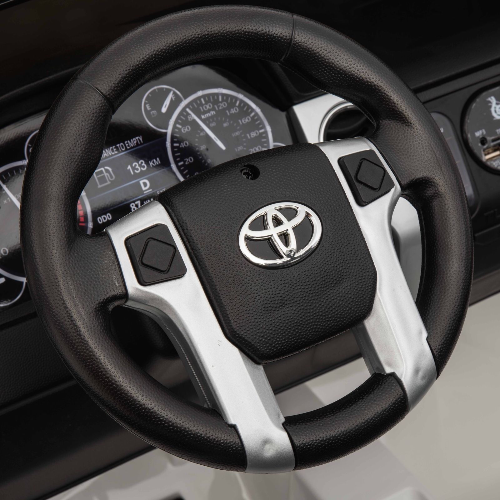 Elektrické autíčko Dvoumístná Toyota Tundra 24V XXL, 2.4GHz, EVA kola - černá - obrázek 18