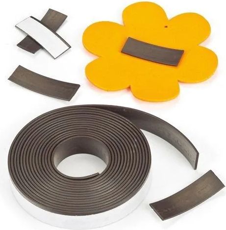 Baker Ross Samolepicí magnetická páska