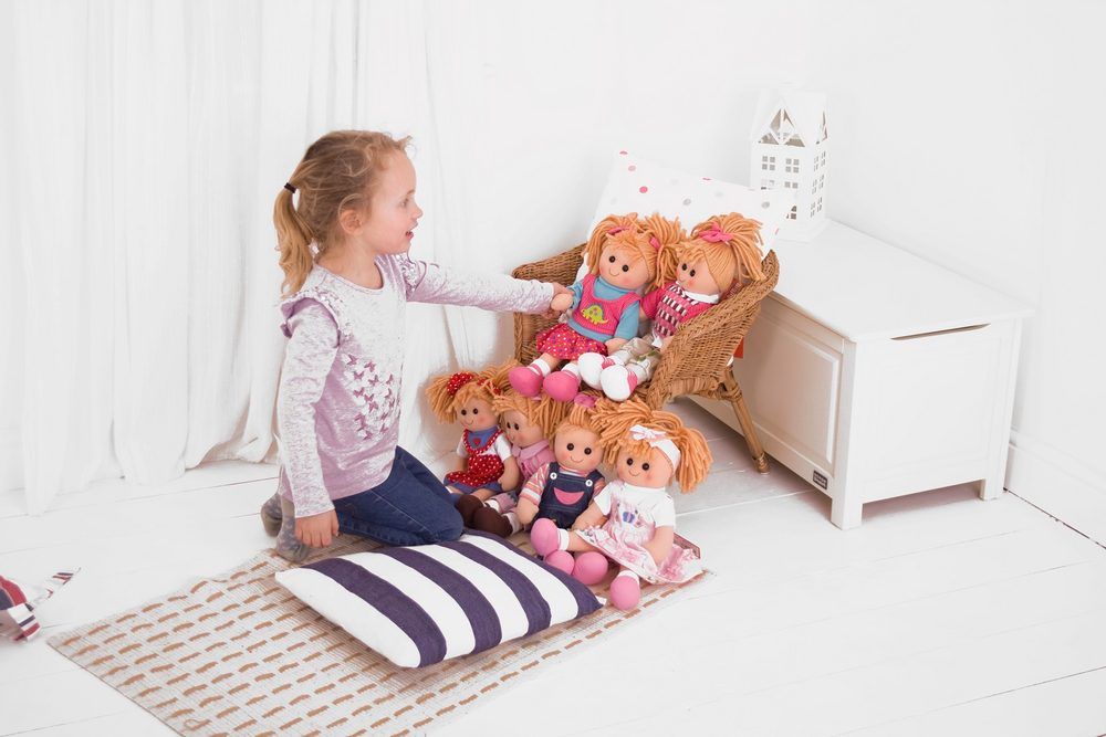 Bigjigs Toys Modré puntikované šaty s jelenem pro panenku 38 cm - obrázek 3