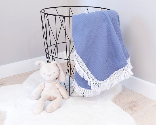 Baby Nellys  Luxusní jednovrstvá mušelínová deka BOHO s třásněmi, 70 x 100 cm, jeans - obrázek 1