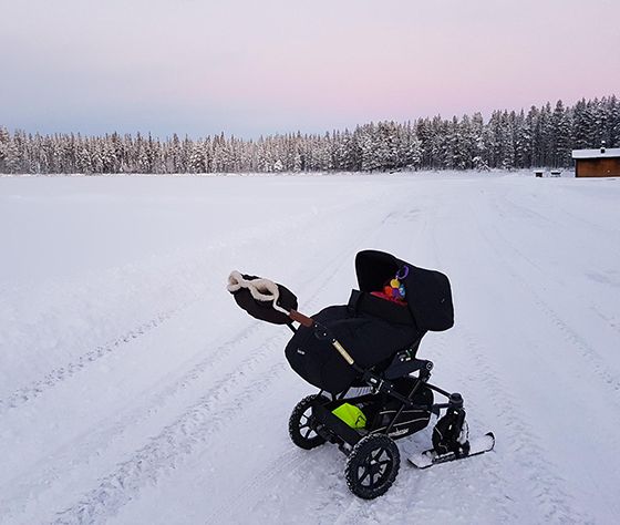 SNOWALK - lyže ke kočárku Černá - obrázek 13