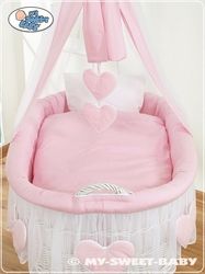 Koš proutěný bílý s NEBESY a výbavou - SRDÍČKA růžová - My Sweet Baby - obrázek 2