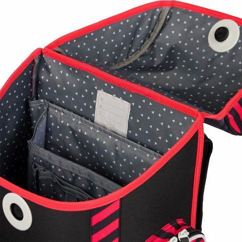 BAAGL Školní set 5 Ergo Hasiči: aktovka, penál, sáček, desky, box - obrázek 10