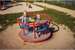 Kolotoč na sezení KO140K (průměr 1,4 m) - celokovový - obrázek 4
