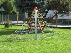 Lanová pyramida PY620K (v.p. 1 m, se 6-ti napínacími zámky) - obrázek 2