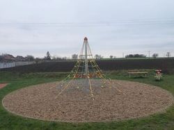Lanová pyramida PY830K (v.p. 1 m, s 8-mi napínacími zámky) - obrázek 3
