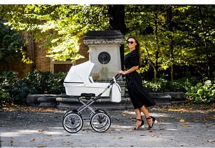 Kočárek Kunert Romantic Eco trojkombinace Černý rám/bílý - obrázek 26