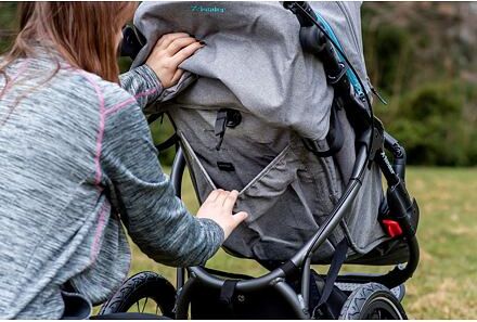 Set kočárek X-lander X-Run + isofix 2021 Evening grey - obrázek 20