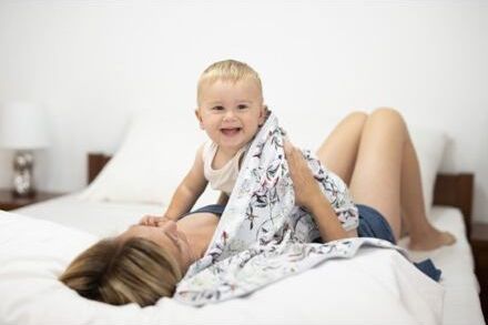 Oboustranná deka bambus a bavlna Baby Matex lístky - obrázek 4