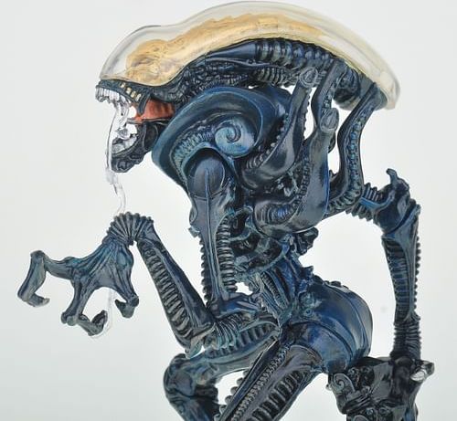 Weta Collectibles Figurka Alien Mini Epics - Xenomorph - obrázek 4