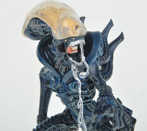 Weta Collectibles Figurka Alien Mini Epics - Xenomorph - obrázek 6