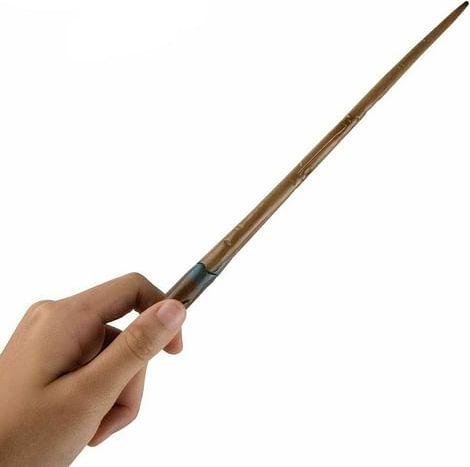 Cinereplicas Pero Fantastická zvířata - hůlka Mloka Scamandera CR5133 - obrázek 3