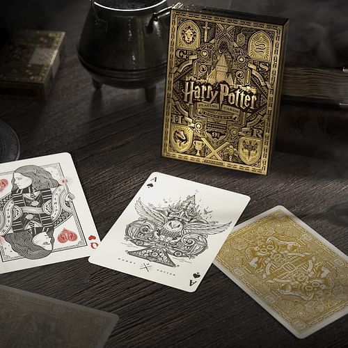 Hrací karty Theory11: Harry Potter - Mrzimor - obrázek 5