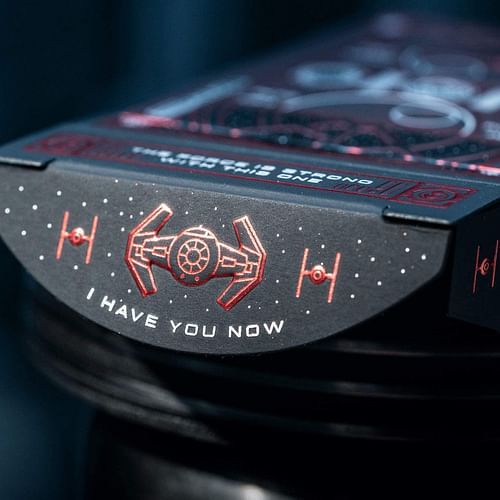 Hrací karty Theory11: Star Wars - Dark Side (červené) - obrázek 8